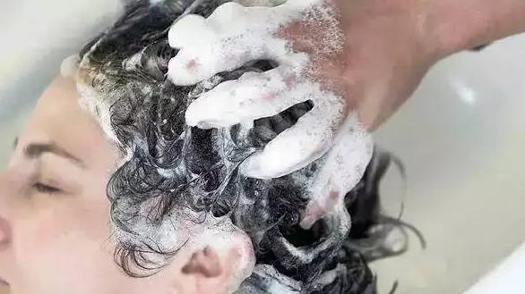 护发素 洗头有什么讲究？怎样才能留住自己的头发？