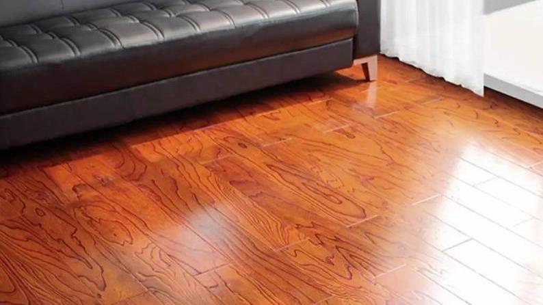 实木地板和木纹砖哪个好？为什么？怎么选择？