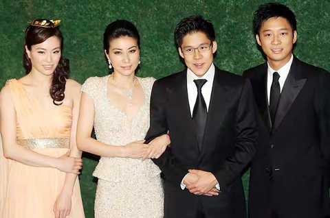 吴敏霞|吴敏霞晒二胎儿子，曾拒郭晶晶介绍的豪门，今儿女双全被老公宠成公主