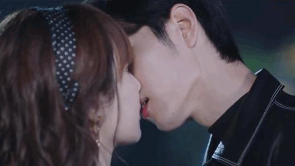 刘亦菲|杨紫怎么跟谁搭戏，她和肖战的CP感也这么强呢？