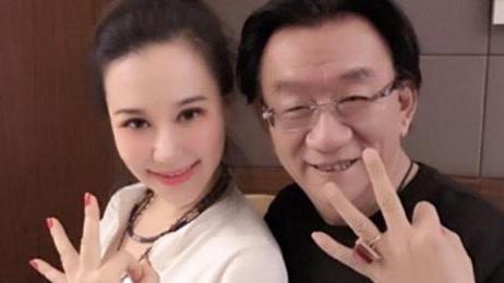 侯耀华|相声演员汪洋曾经提及常宝华收侯耀华现场牛群发飙，侯二会相声吗