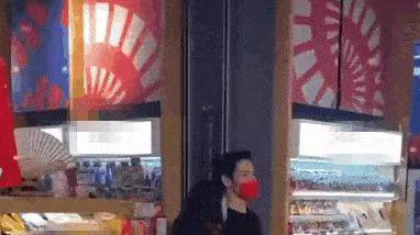 郭碧婷|郭碧婷向佐逛超市被偶遇！女神变家庭主妇，穿豹纹外套养得真富态