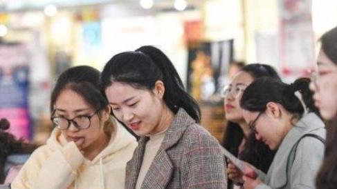 招聘|2022年“中国烟草”开始招聘，月薪8千起，符合条件的学生别错过