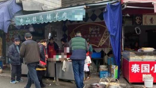 糕点|江苏小镇上的传统美食，苏州人早4点就来排队抢，外地人却吃不惯