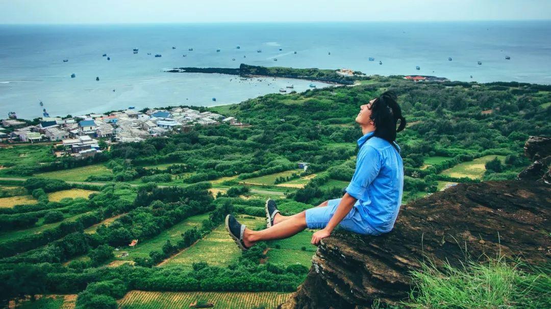 自媒体|年轻人不躺平，敢于突破敢去做！