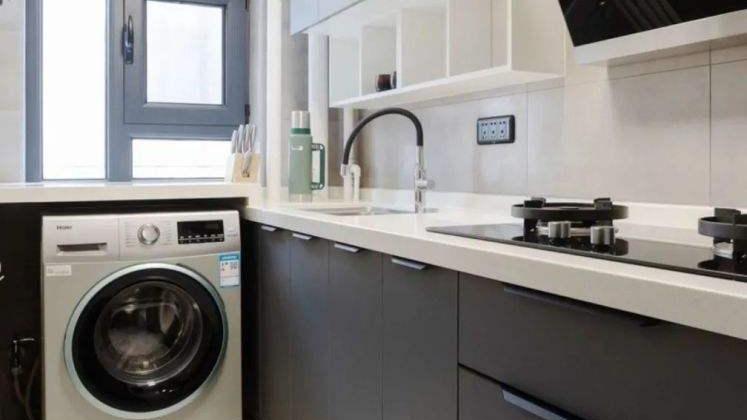 洗衣机不只有放阳台最合适，还可以考虑卫生间，厨房等3个地方