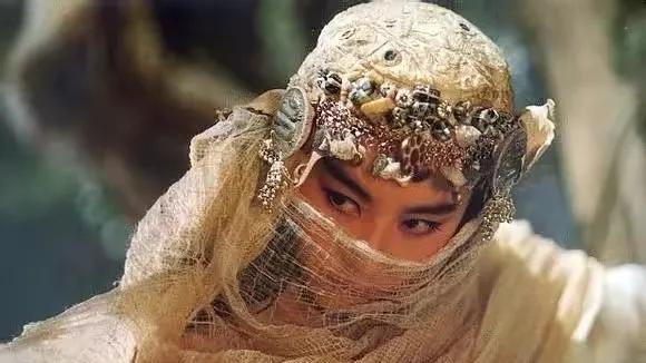 练霓裳|九版练霓裳“飞天出场”大比拼，谁惊为天人，谁让你想一脚踢回去