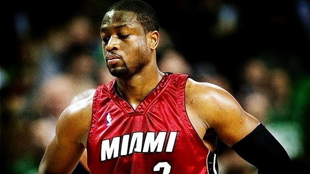 |NBA退役最风光的五人有谁？乔丹功成名就，科比空前绝后！
