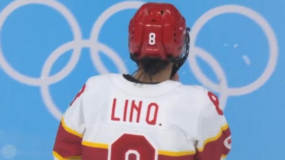 中国队|神剧情，中国队3-1：最后1分钟2球绝杀NO.11，五星红旗在球场闪耀