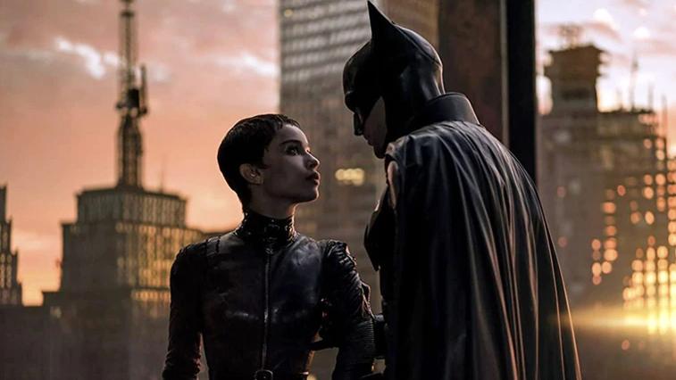 电影院|《蝙蝠侠》已经播了 45 分钟后 VIP 才到  电影院逼所有观众陪他重头看