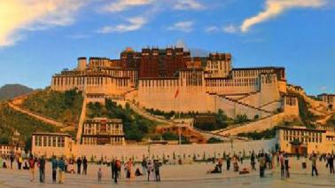 丽江|被称为最独特，最霸气凛然，海拔最高，最雄伟的宫殿--布达拉宫