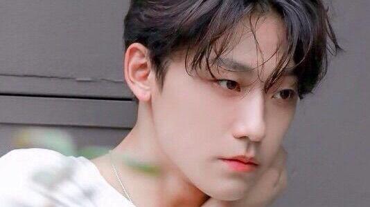 宋江|韩国五大男神：宋江演技评价两极化，李到睍凭痴情戏码圈粉