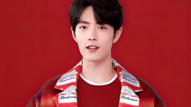 肖战|《狐厂》栏目评价肖战能“呼风唤雨”，还透露其秘诀，清爽帅气