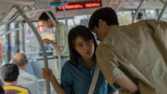 疯狂|《开端》后，白敬亭再接古装剧！