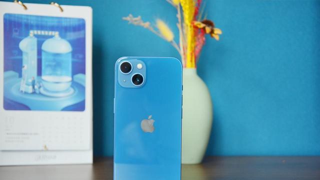 iphone13|买iPhone13其实更省钱！维修老师傅点评：这四点原因不接受反驳