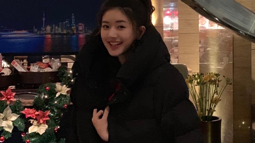 赵露思|赵露思现实中长啥样？抛开《星汉灿烂》的滤镜，还真有点不一样