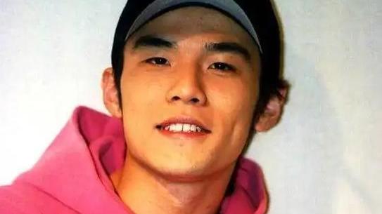 张艺兴|张艺兴新歌上线，却被指难听，李荣浩为其宣传