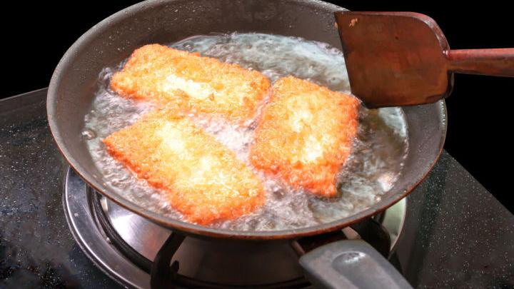 荤菜|难怪瘦不下来，8种素食比荤菜还长肉，个个都是“吸油大户”