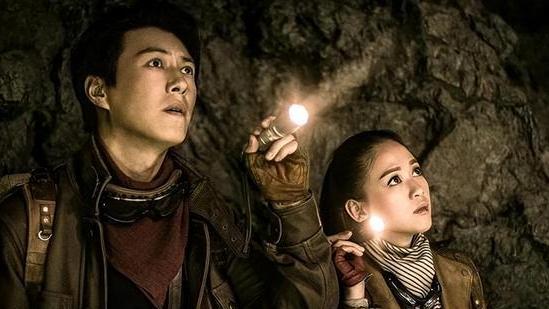 龙岭迷窟|《龙岭迷窟》首映口碑两极：特效精彩、剧情魔改，还能成爆款吗？