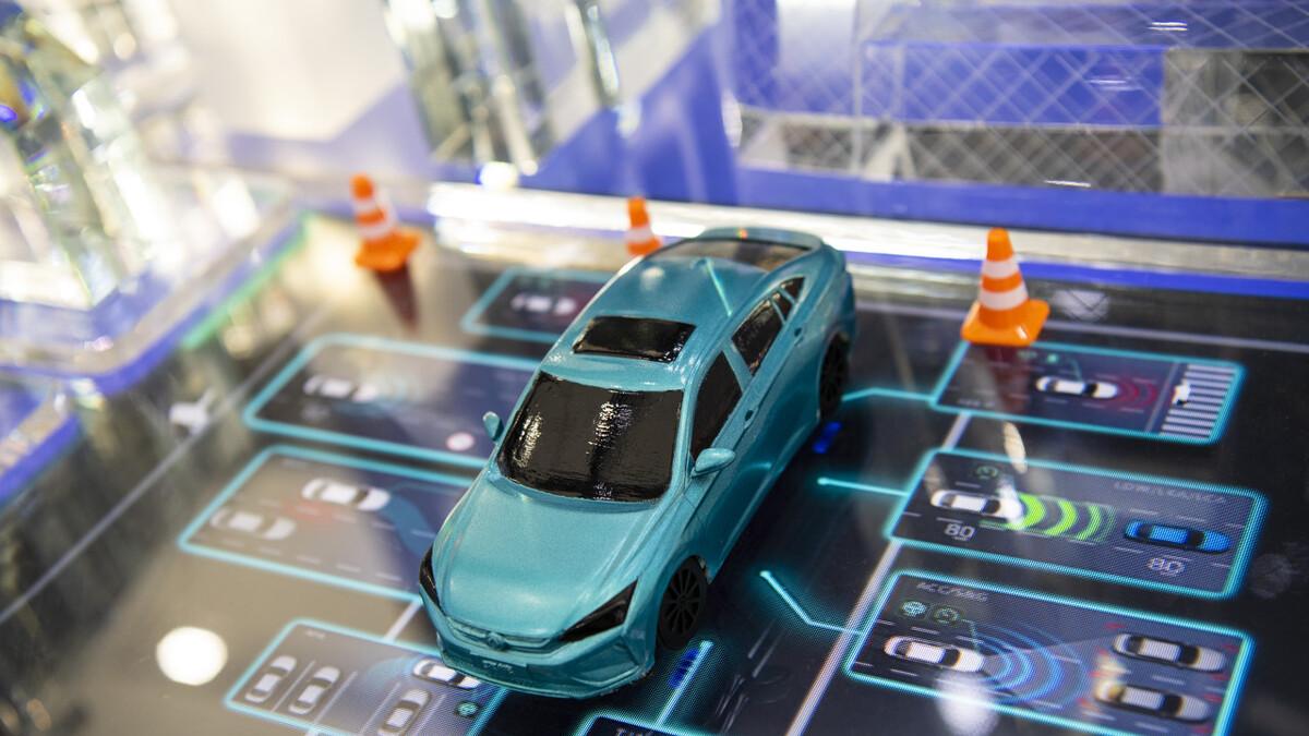 5G|指南   智慧城市吴红辉：什么是V2X？如何通过V2X技术实现5G智慧交通？