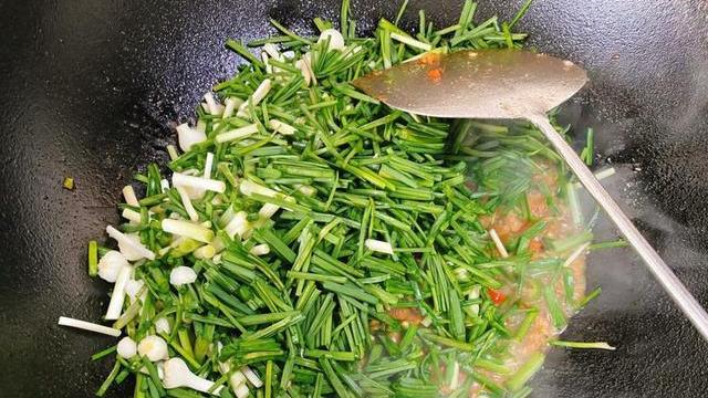 酸奶蛋糕|四川婆婆背来30斤特产，媳妇吐槽拿不出手，邻居：300元卖给我