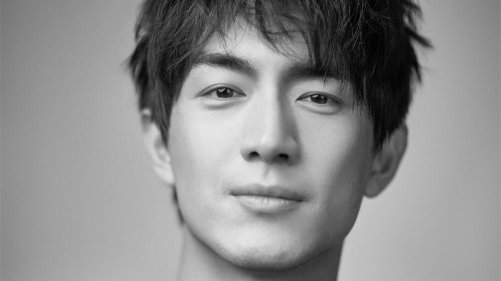 秦岚|34岁林更新：与富二代女友相恋5年，转身和周冬雨蒋梦婕牵扯不断