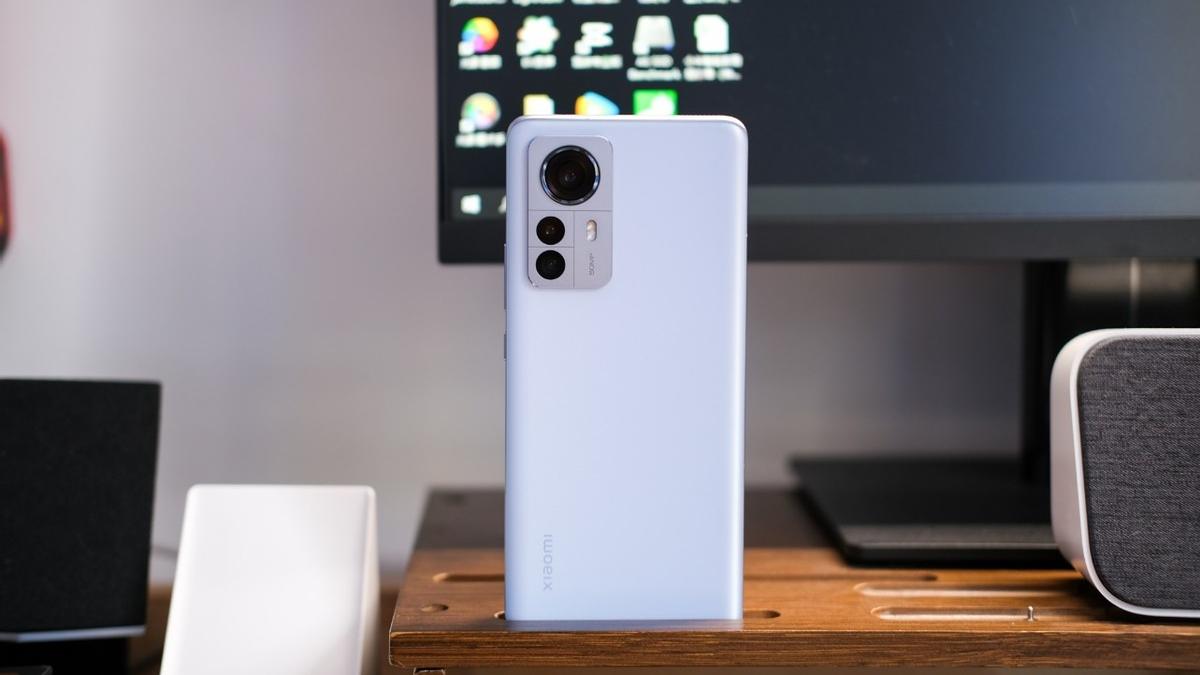 一加科技|小米12 Pro和一加10 Pro谁才是开年人气机皇？聊聊我个人看法