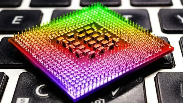 AMD|2022年了CPU选择英特尔还是AMD?