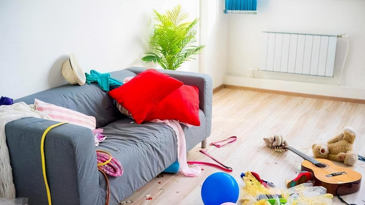 即使再节俭，家里这4种物品也该“断舍离”，该扔就扔，别舍不得