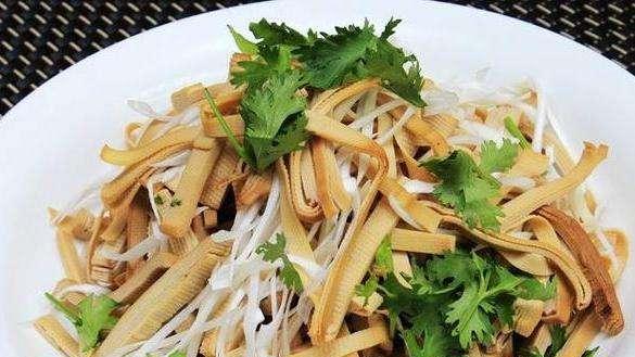 面包|春季不管有钱没钱，5种高蛋白菜要多吃，老人少生病，孩子长个子