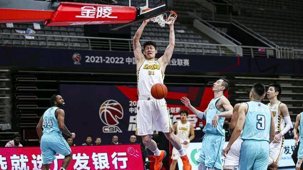 辽宁男篮|还得是老乡！吴庆龙助杨鸣扫清障碍广厦阴沟翻船恶汉作用太重要