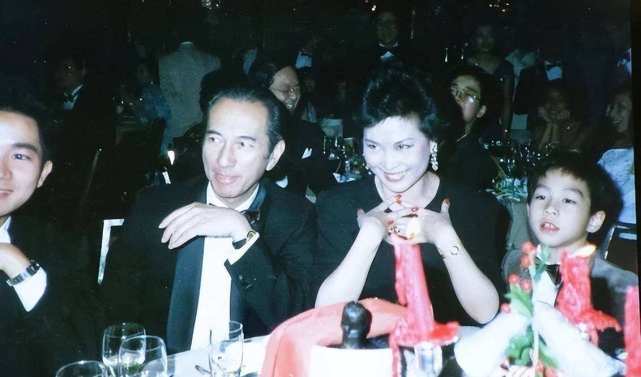 陈赫|2天之内7个瓜，郑凯、陈赫、徐峥牵涉其中，女网友遭明星骗婚生子