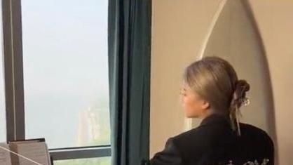 一起探恋爱|《一起探恋爱》身价上亿的女霸总出现了！可是男嘉宾无一人选她？