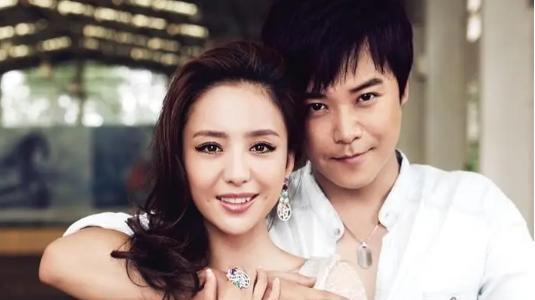 佟丽娅|陈思诚佟丽娅同框疑似复合？整理衣服相处自然，两人与霍思燕聚餐