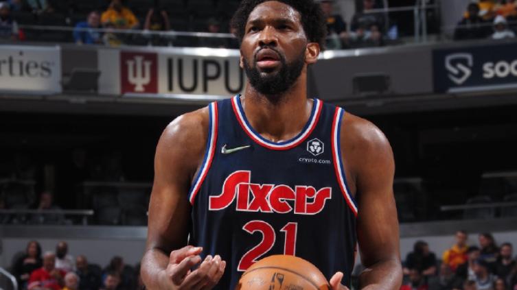 保罗|NBA数据王出炉：库里三分王，恩比德得分王，36岁保罗再拿助攻王