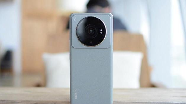 电池|2022年最值得买的三款旗舰机，5年不用换手机建议一步到位