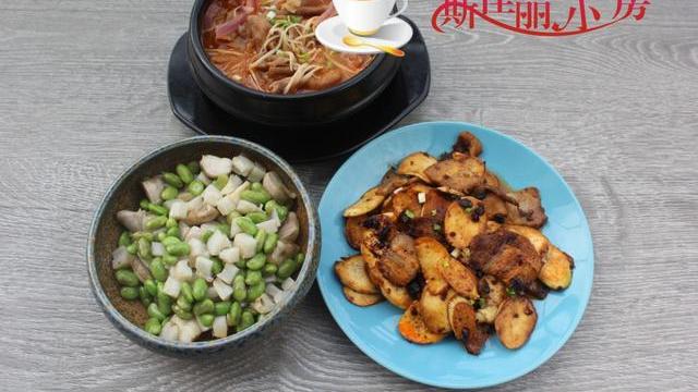 武汉|武汉母子2人午餐，朋友圈火了，网友：不剩菜不浪费，不要精致穷