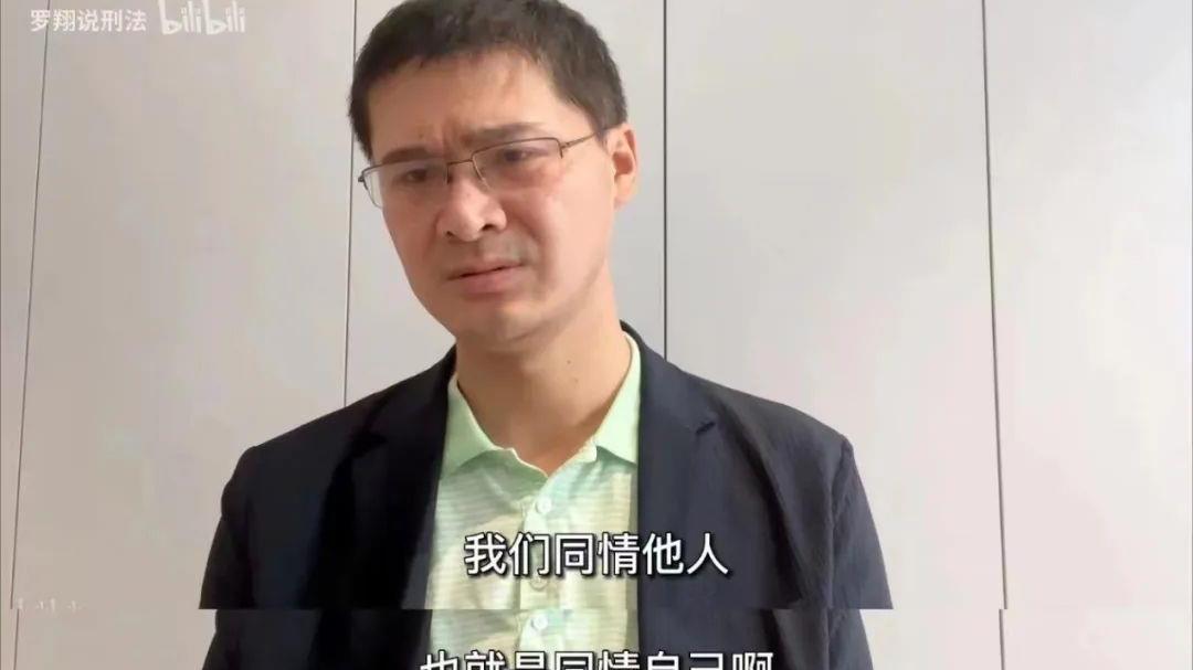 女孩|现实版《扫黑风暴》：被暴力伤害的女孩，如何自保？