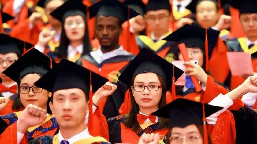 天蝎座|博士和“博士后”看起来差别不大，实际上却大有不同，别理解错了