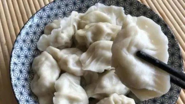 白菜|白菜饺子，有人焯水有人直接包？都不对！教你最正确做法，太香了