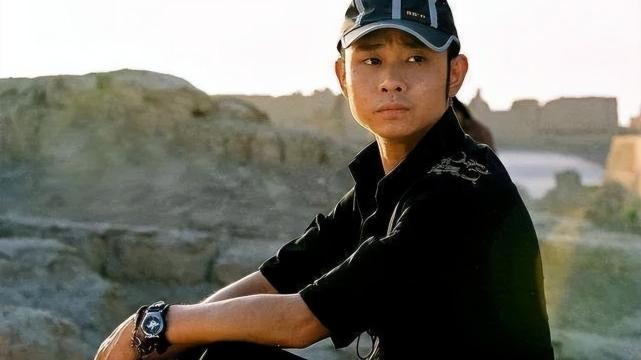 刀郎|?2004年，“真假刀郎”之争闹得沸沸扬扬，如今两位刀郎结局大不同