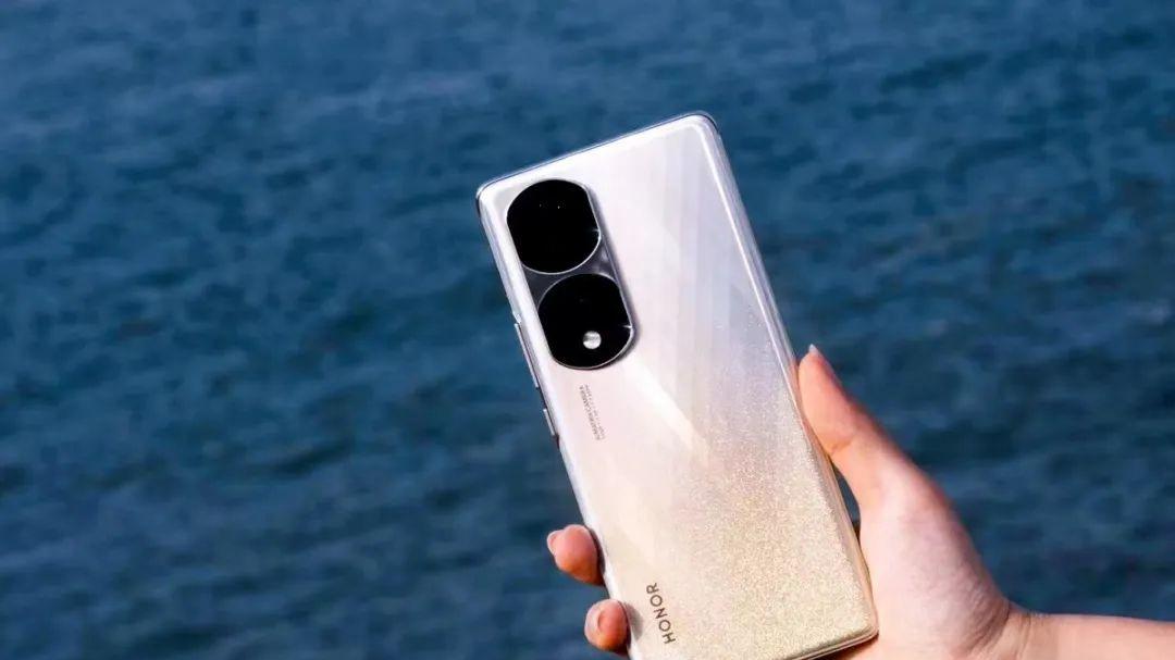 荣耀|走进618，今天你消费的将不只是产品