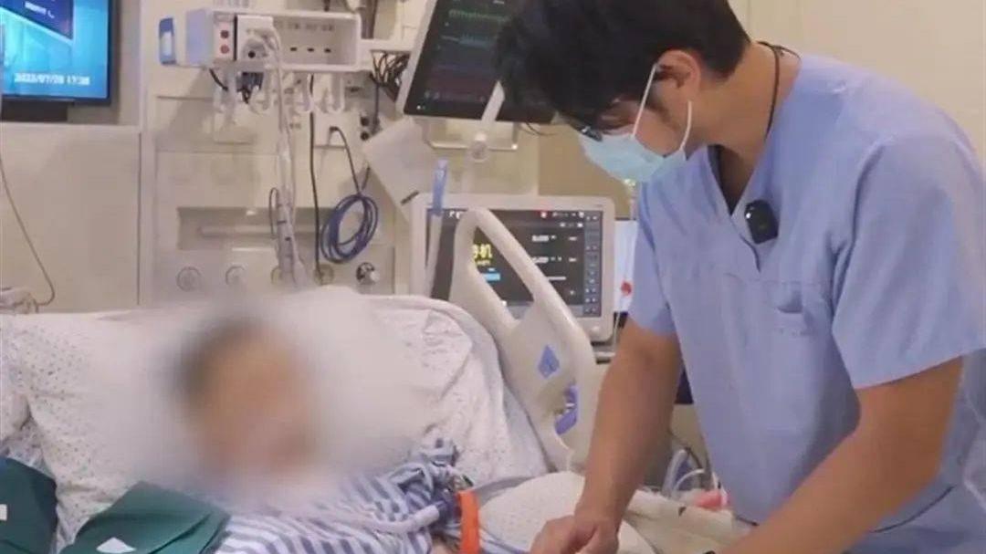 |22岁女孩长期熬夜加班猝死：潜伏在身边的死神，可得避开4个诱因