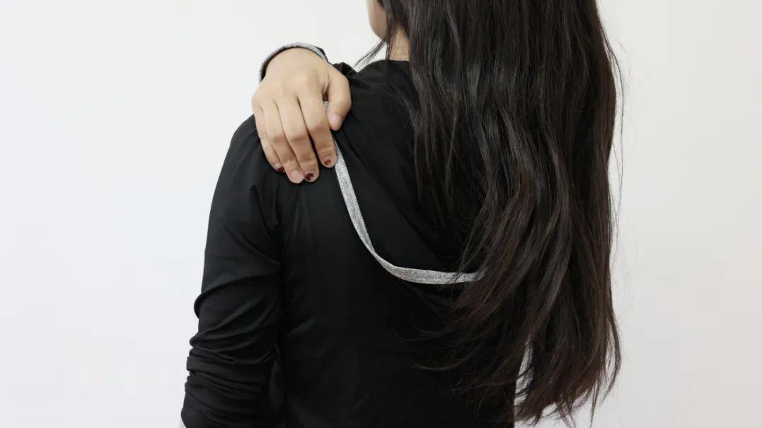 脾胃|体内湿气过重，或会给身体带来3大危害，平时别大意了