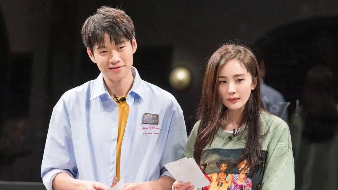 杨幂|杨幂的麻烦到底有多大？陷入到中年危机的她，如今也面临无戏可拍