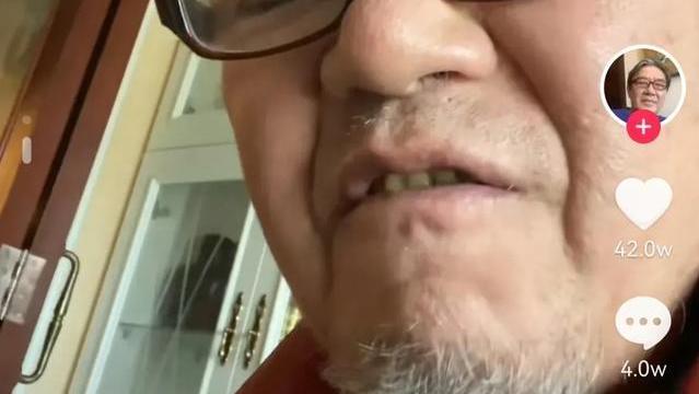 李立群|疫情期间，69岁演员李立群的一顿早餐，引起了网友的热议！