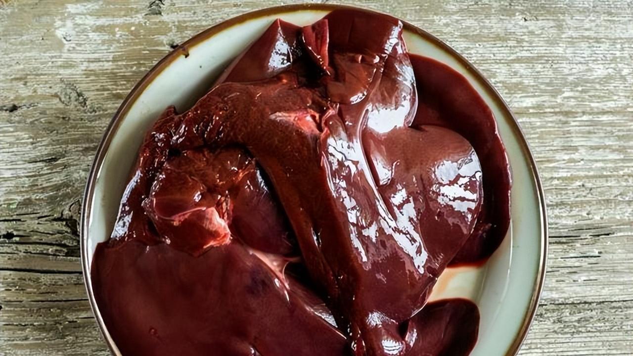 蛋白质|到了中老年，要学会避开这4种高嘌呤食物，稳定尿酸水平身体棒