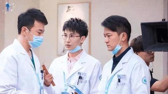 生肖|理想女婿职业排名：公务员屈居第二，医生成长辈眼里的“抢手货”