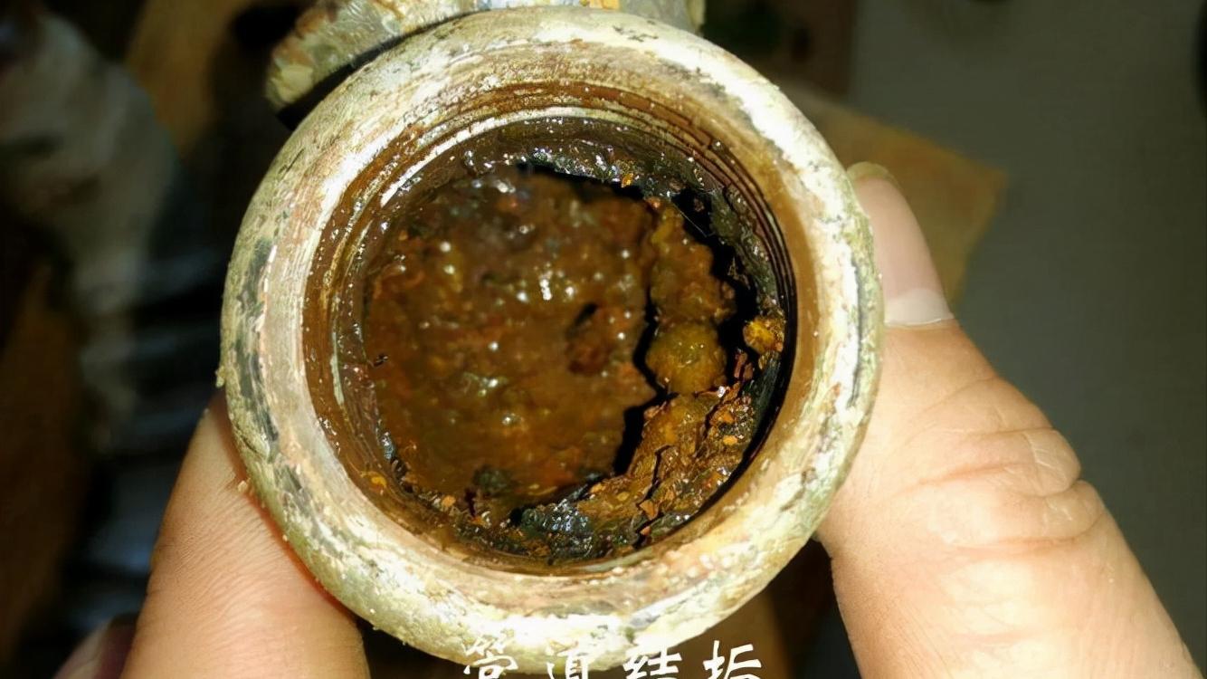 地暖管承诺使用50年，为何还要间隔2-3年清洗保养呢？