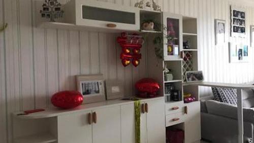 疼我的老公花20W装修的婚房，一进门懵了，这冰箱位置太尴尬了